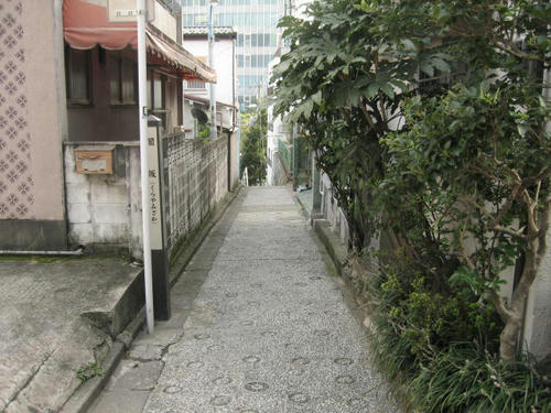 闇坂