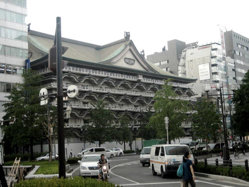 新歌舞伎座（難波）