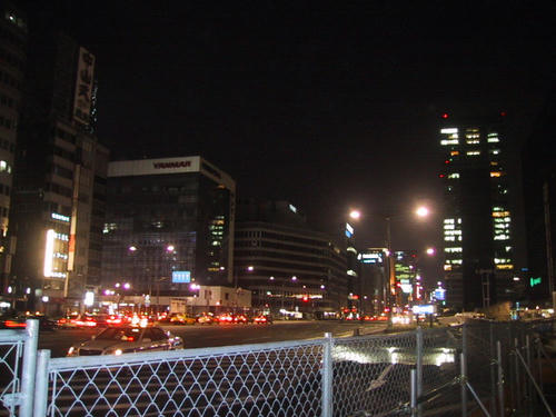 FI95127_1E.jpg