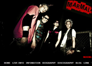 ベーシストとしての顔も持つお笑い芸人ヒロシさん