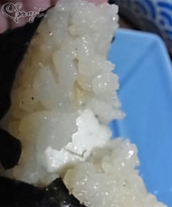 愛媛の上手い！鯛めしの中の鯛　ローソンおにぎり屋
