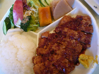チキンカツがお気に入り♪