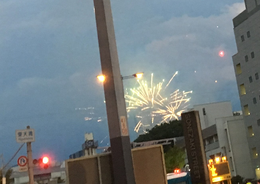 天神祭りの花火