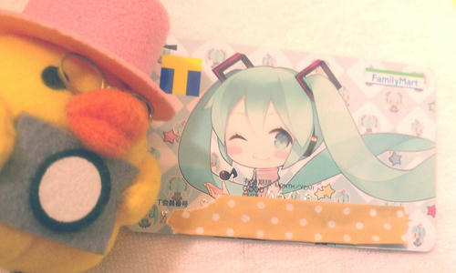 みゅぐるるる 初音ミクデザインのファミマtカード