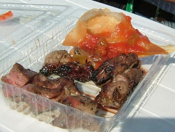 10月9日小岩井めぐみフェア（ラム焼きタコス）