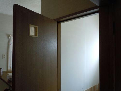12.06.03-2_500.jpg