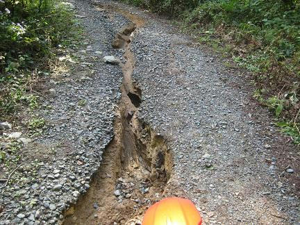 横川仏具林道