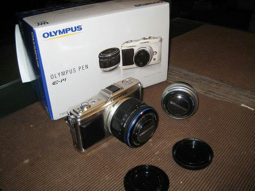 OLYMPUS PEN E-P1