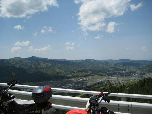 板庭入宝坂林道