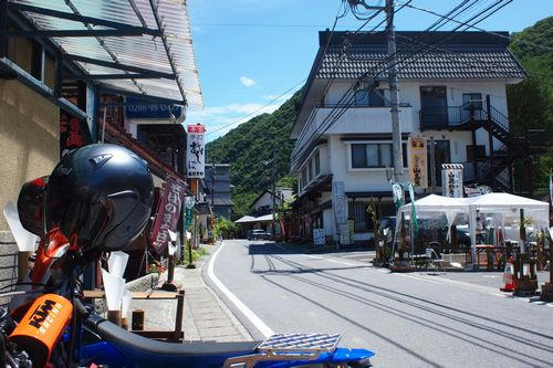 湯西川温泉街