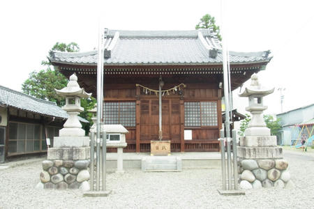 拝殿