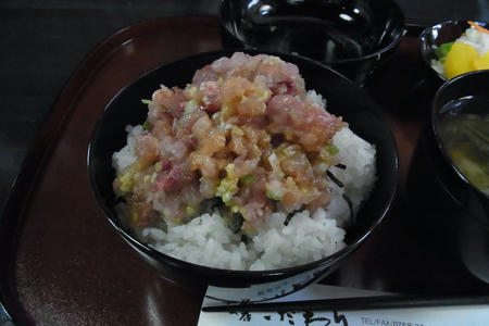 ごはんにのっける