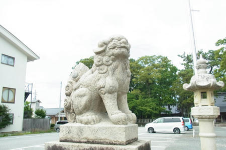 狛犬・吽形