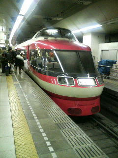 ロマンスカー