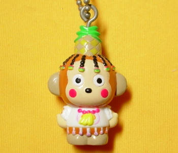 パイナップル載せキーホルダー