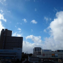 おっ！　青空。