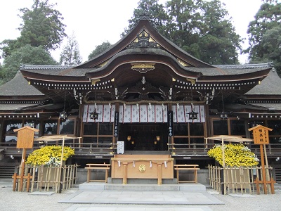大神神社　拝殿