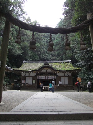 狭井神社