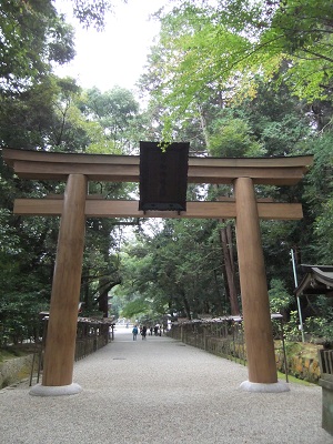 石上神宮　鳥居
