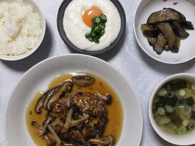 ハンバーグ定食