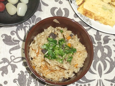 テキトー炊き込みご飯
