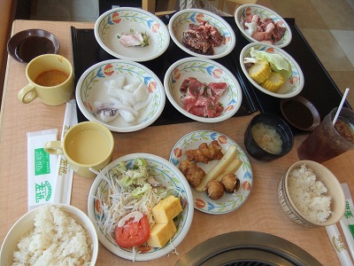 ランチバイキング　焼肉です