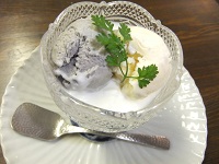 デザート　アイスクリーム