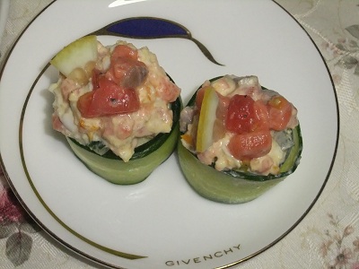 サーモンのタルタルのせ