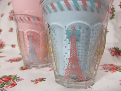 エッフェル塔のグラス