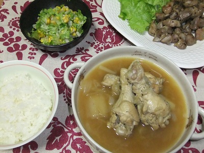 鶏の煮込みスープ