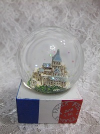 モンサンミッシェルのスノードーム