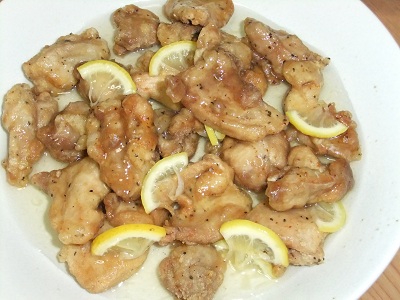 揚げ鶏のレモンあんかけ