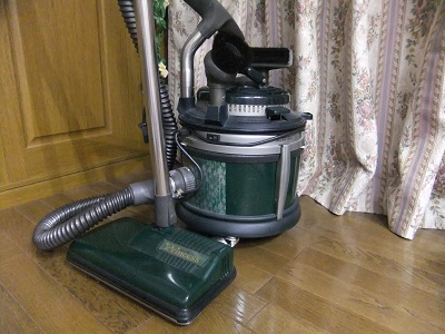 エメラルド プリンセス（←掃除機の名前）