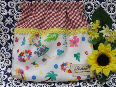 アッキーパンちゃんのパックンポーチ