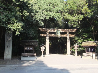 大神神社　二の鳥居