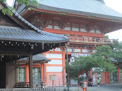 八坂神社　南楼門