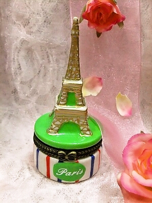 エッフェル塔の小物入れ