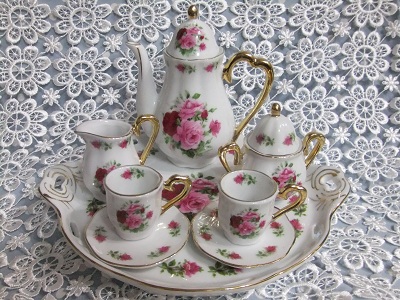 薔薇のティーセット