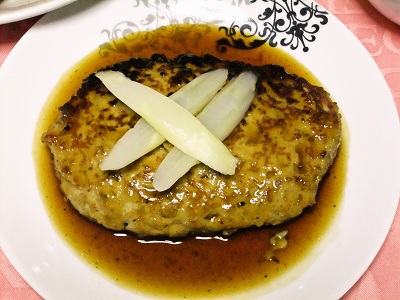 鶏肉のハンバーグ