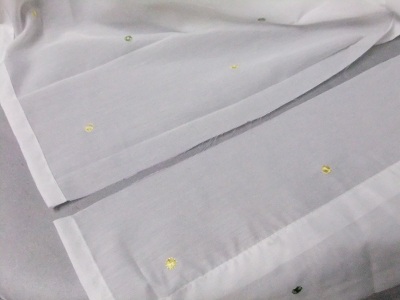 カーテン切りました