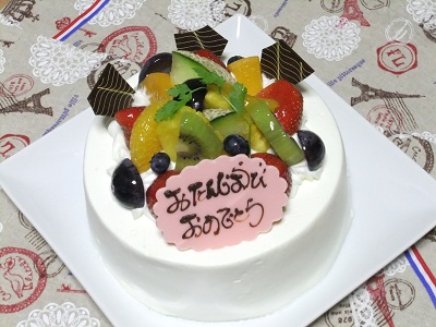 バースディケーキ