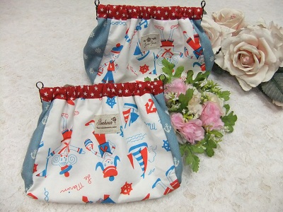 Lサイズ　白×水色