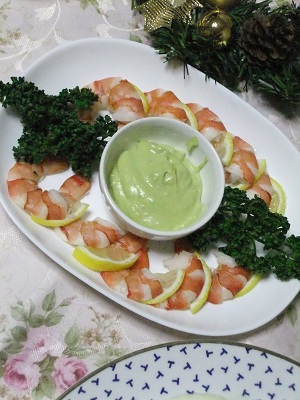 海老のアボカドディップ添え