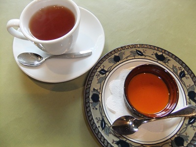 紅茶とデザート