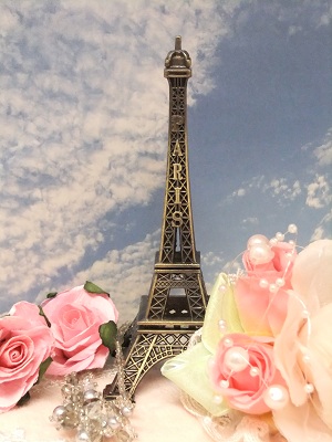エッフェル塔 と Flower