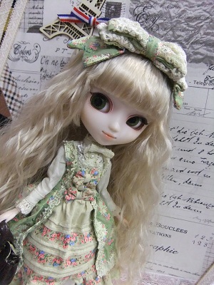 プーリップ ティフォナ