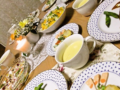 結婚記念日のディナー？