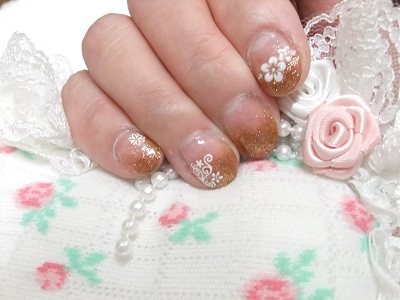 ネイル　ゴールド系