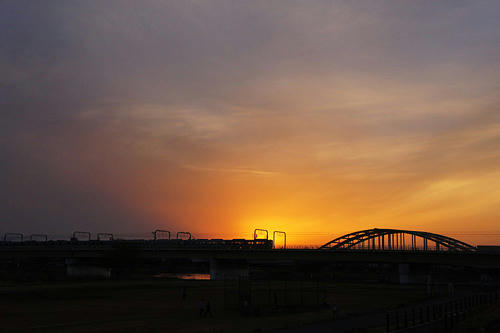 多摩川と小田急と夕焼け