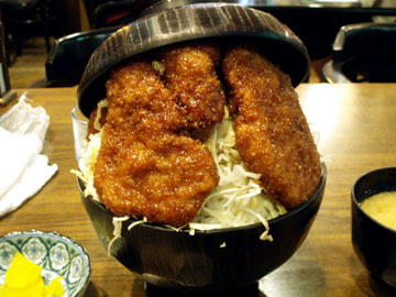 駒ヶ根の喫茶ガロのソースカツ丼